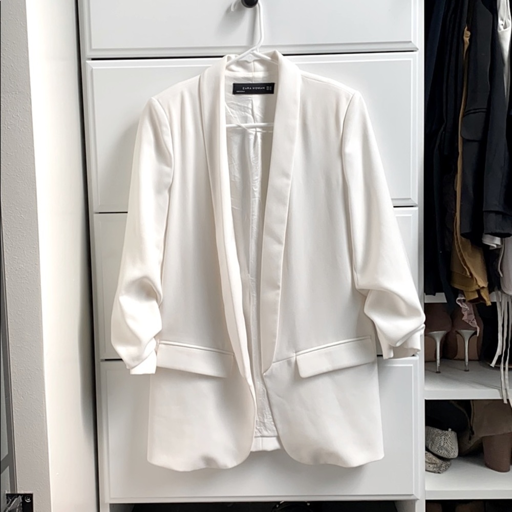 Zara Long White Blazer
